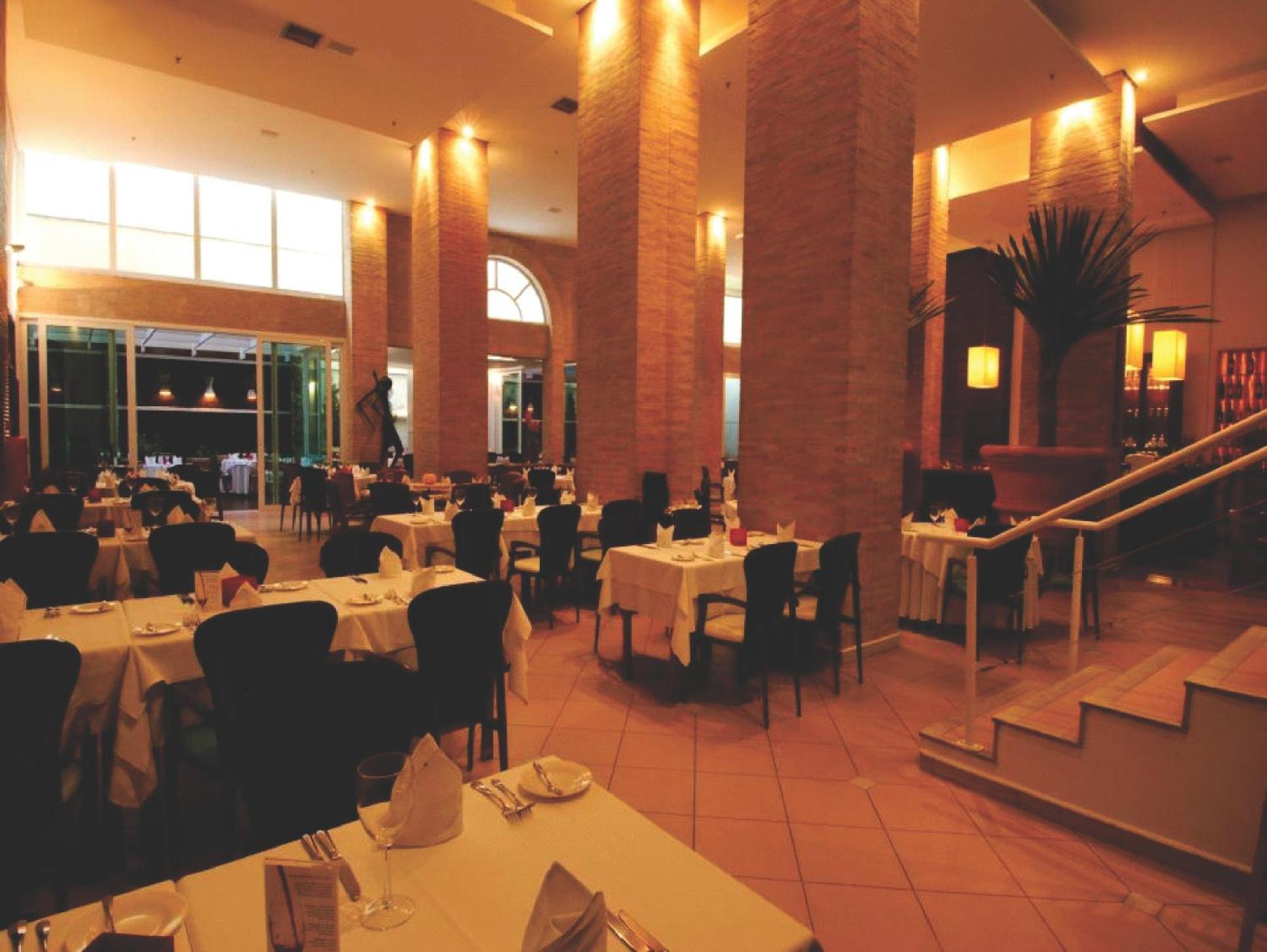 Vitoria Hotel Concept Campinas Restaurant photo